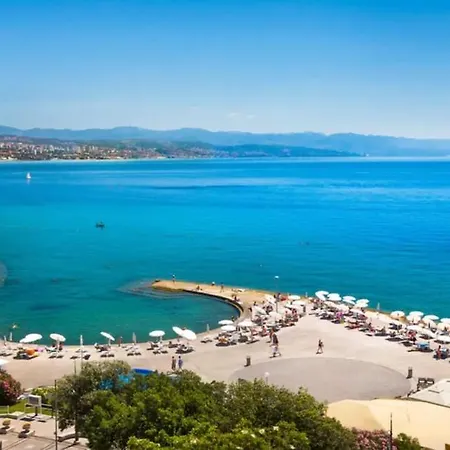 Apartmán Loft Rooftop Garden By The Artspace Opatija