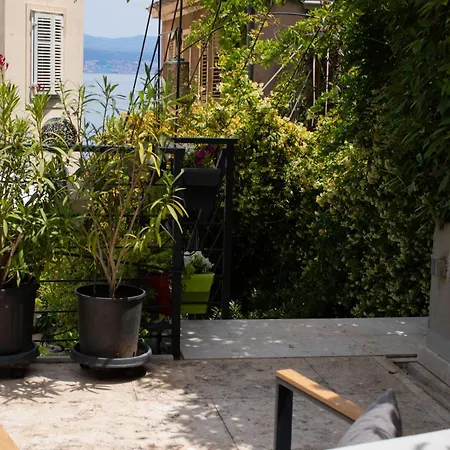 Apartmán Loft Rooftop Garden By The Artspace Opatija
